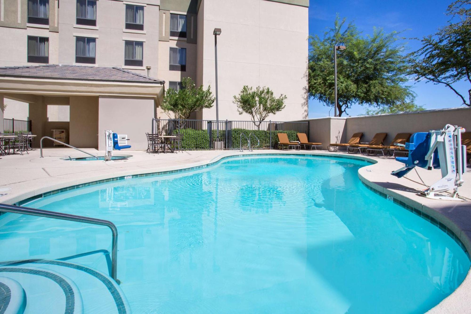Homewood Suites By Hilton Phoenix-Avondale Eksteriør billede